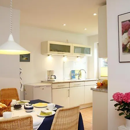 Schulzes Hues Apartment *